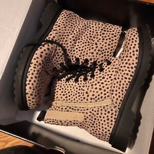 Torrid boots size 8w